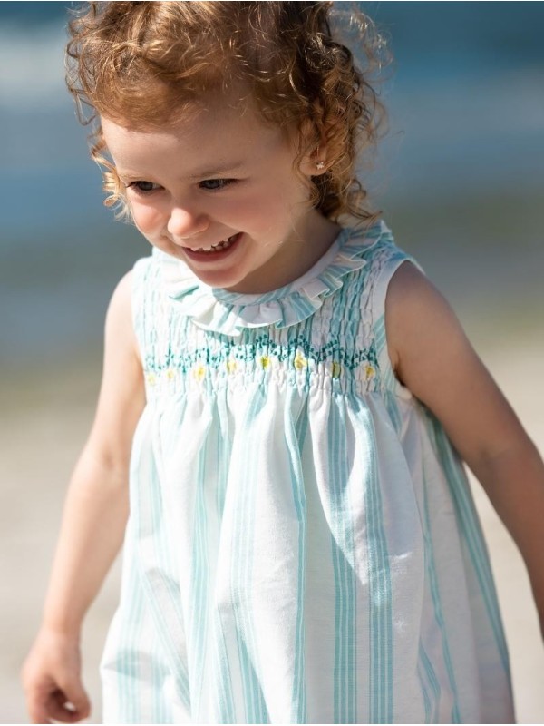 Vestido rayas con nido de abeja
