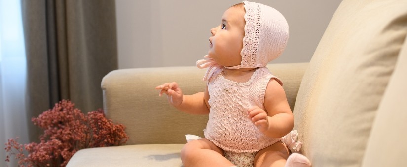 Bonnets and hats for newborns